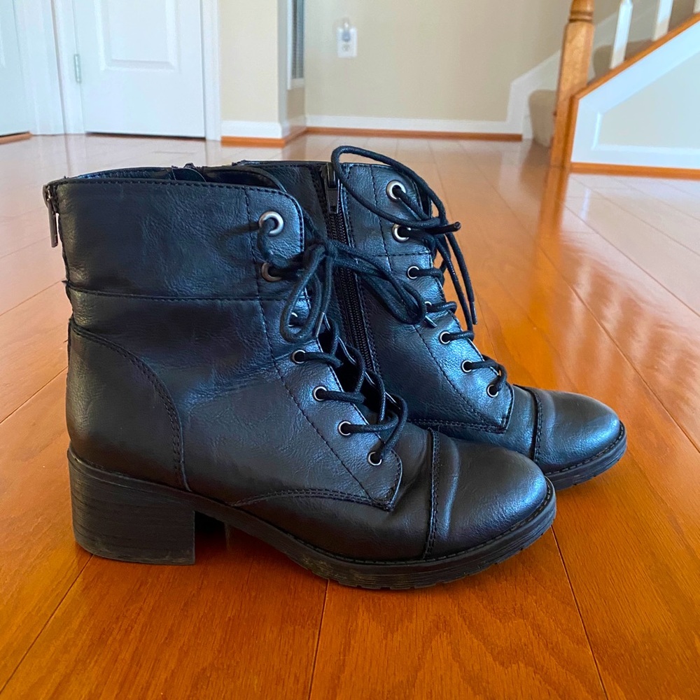 SO Combat Boots